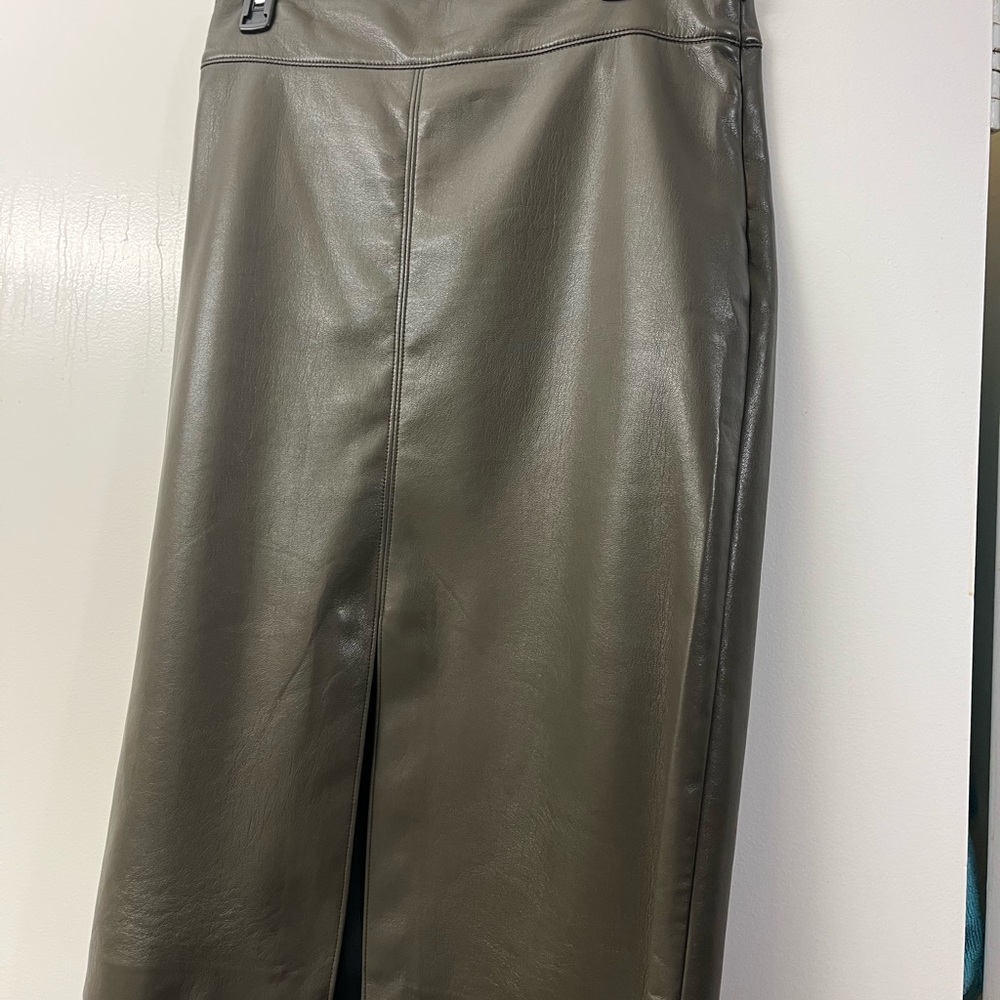 Elie by Elie Tahari faux leather Olive Skirt (buttery soft)